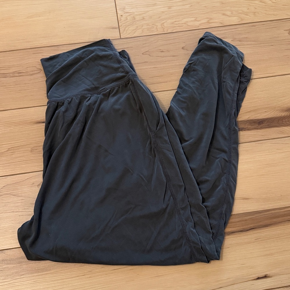 Prana Women's Lastaro High Waisted Ruched Cuff Outdoor Pants - washed black - Picture 6 of 9